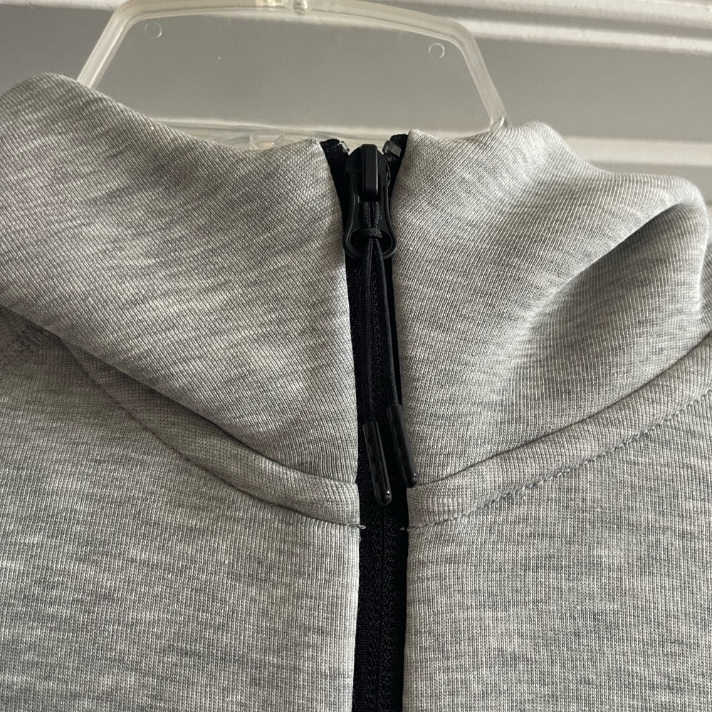 Nike Gray Zip-Up Jacket - Picture 7 of 11